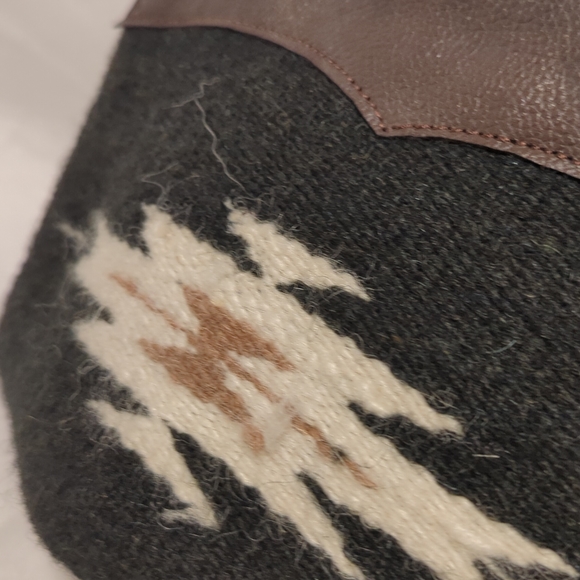 Wool Rug Bag - Picture 7 of 9